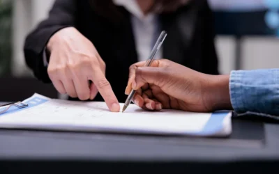 Errores más comunes al firmar un contrato y cómo evitarlos